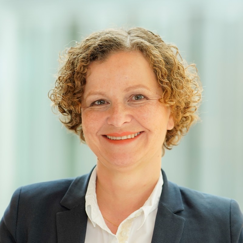 Iris Aminzada <br>Zeppelin Rentals