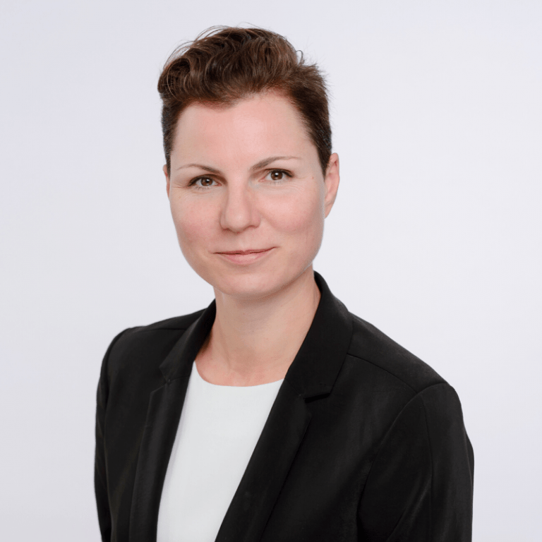 Andrea Eckes<br> DCORE GmbH